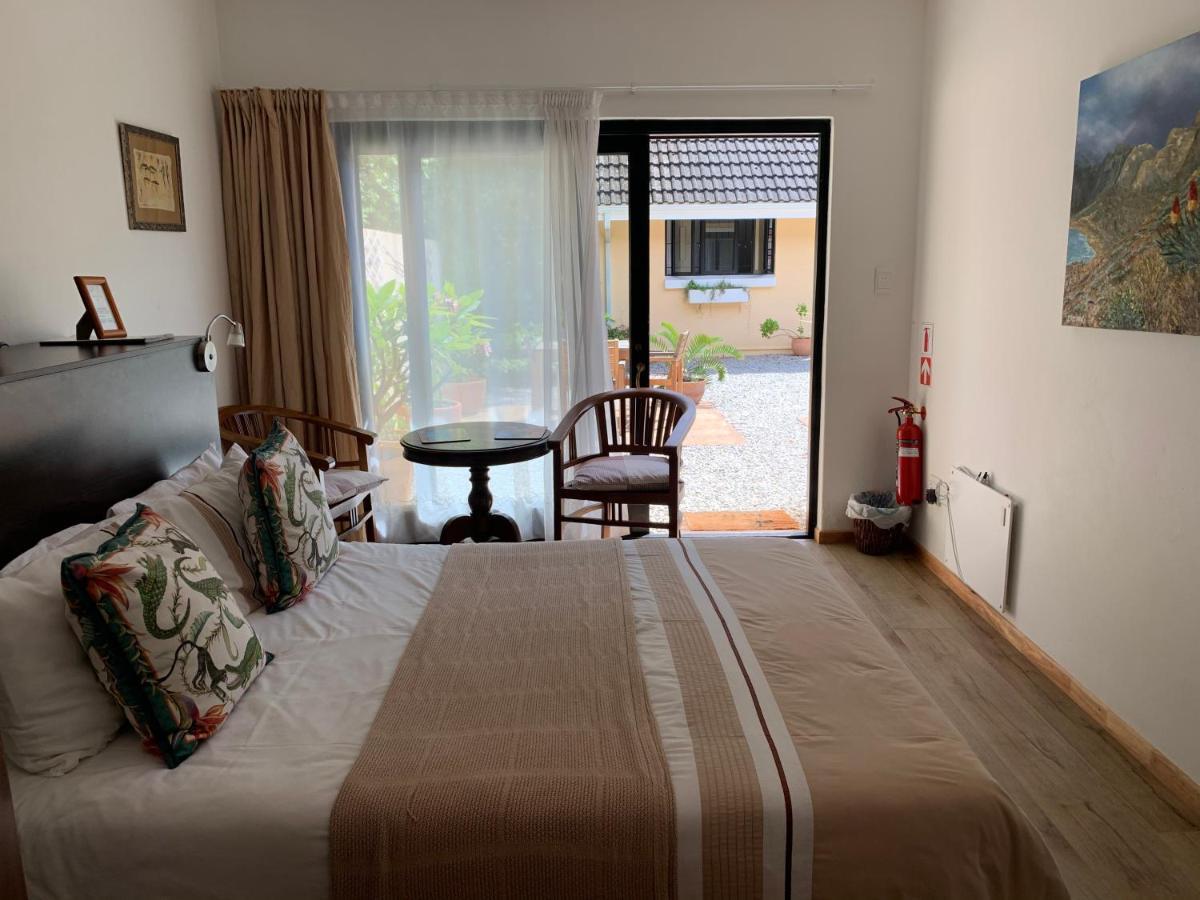 Private Room In Ambiente Guest House Knysna Exterior foto